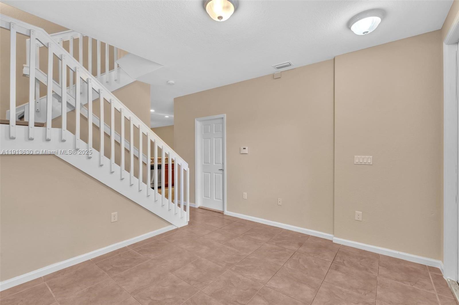 STROK PLAT NO 2 - Residential