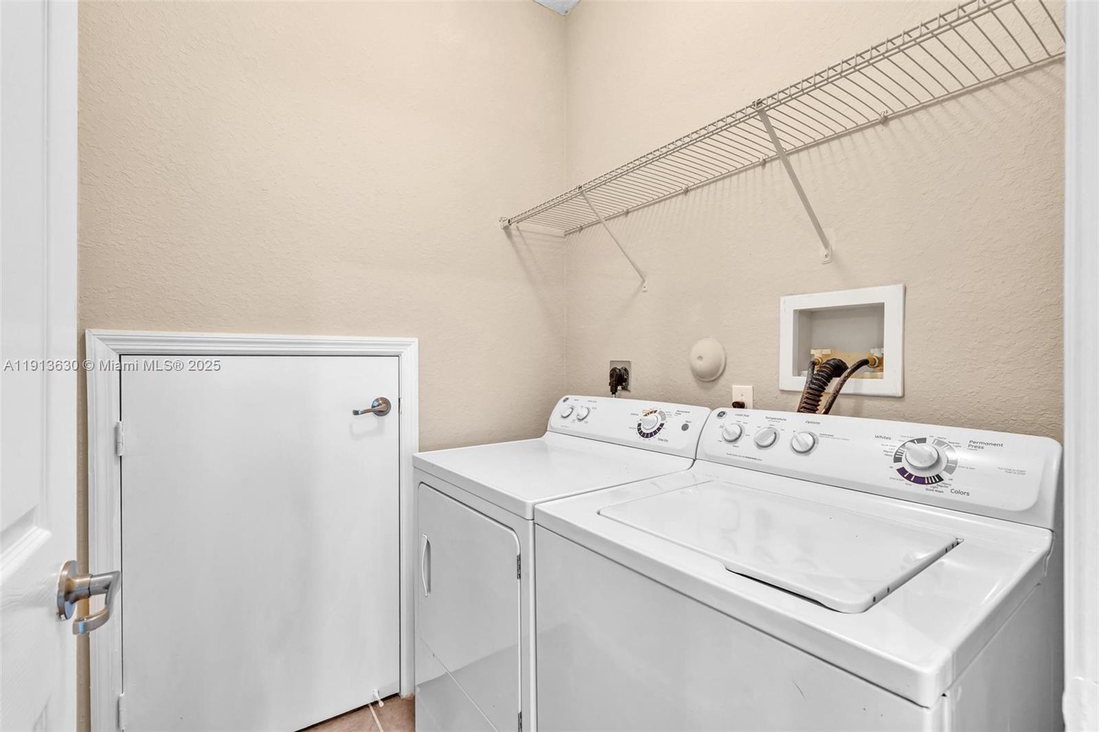 STROK PLAT NO 2 - Residential