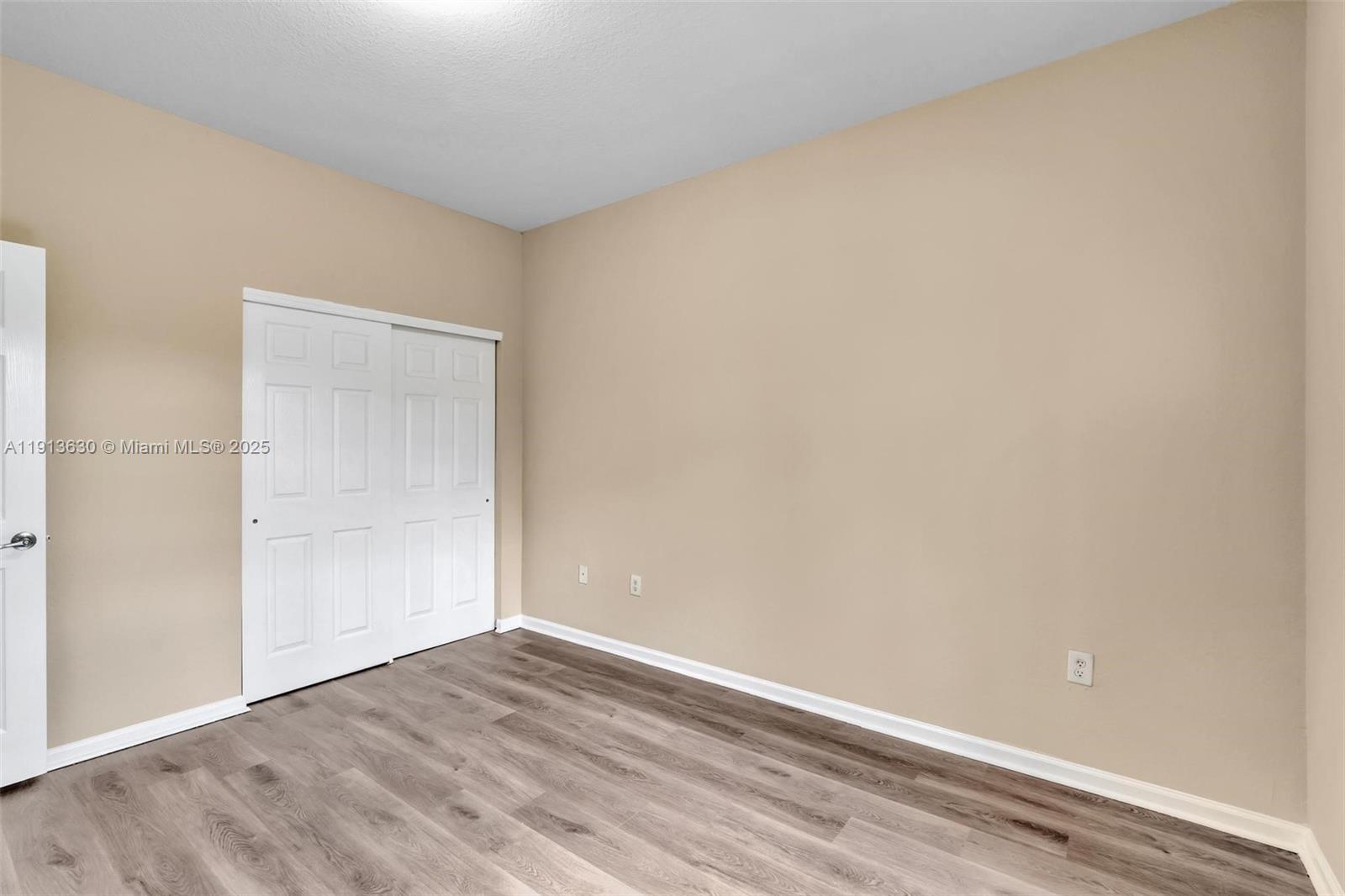 STROK PLAT NO 2 - Residential