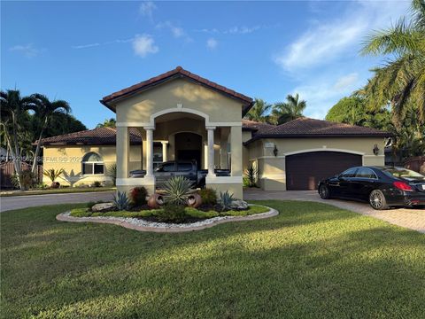 Photo of 13163 SW 191st Ter, Miami, FL 33177 (MLS # A11923562)