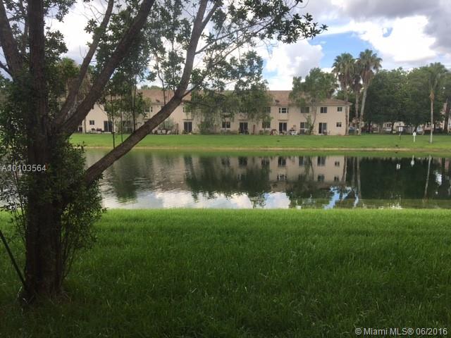 VENETIA GARDENS - Residential Lease