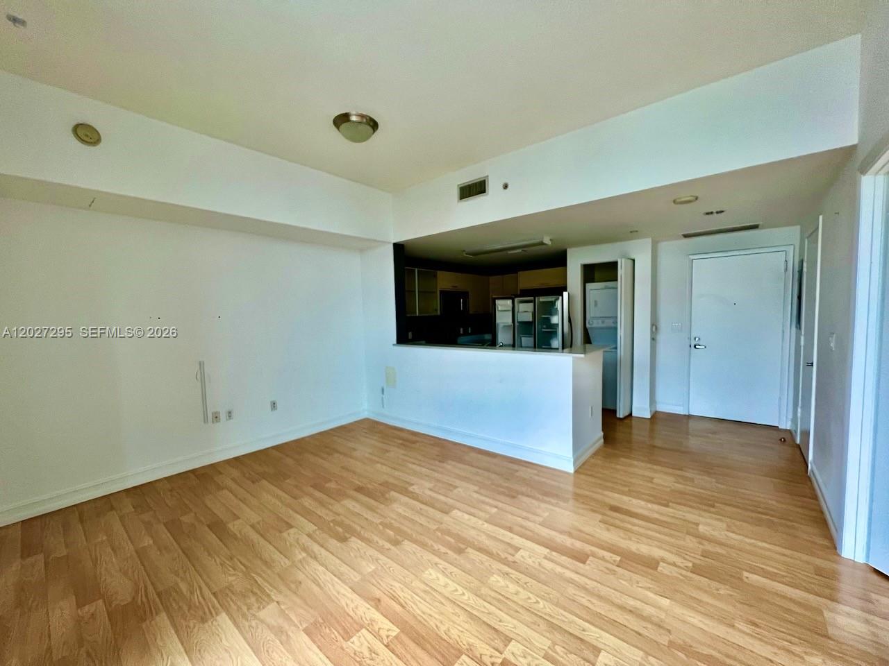 350 NE 24th St 408