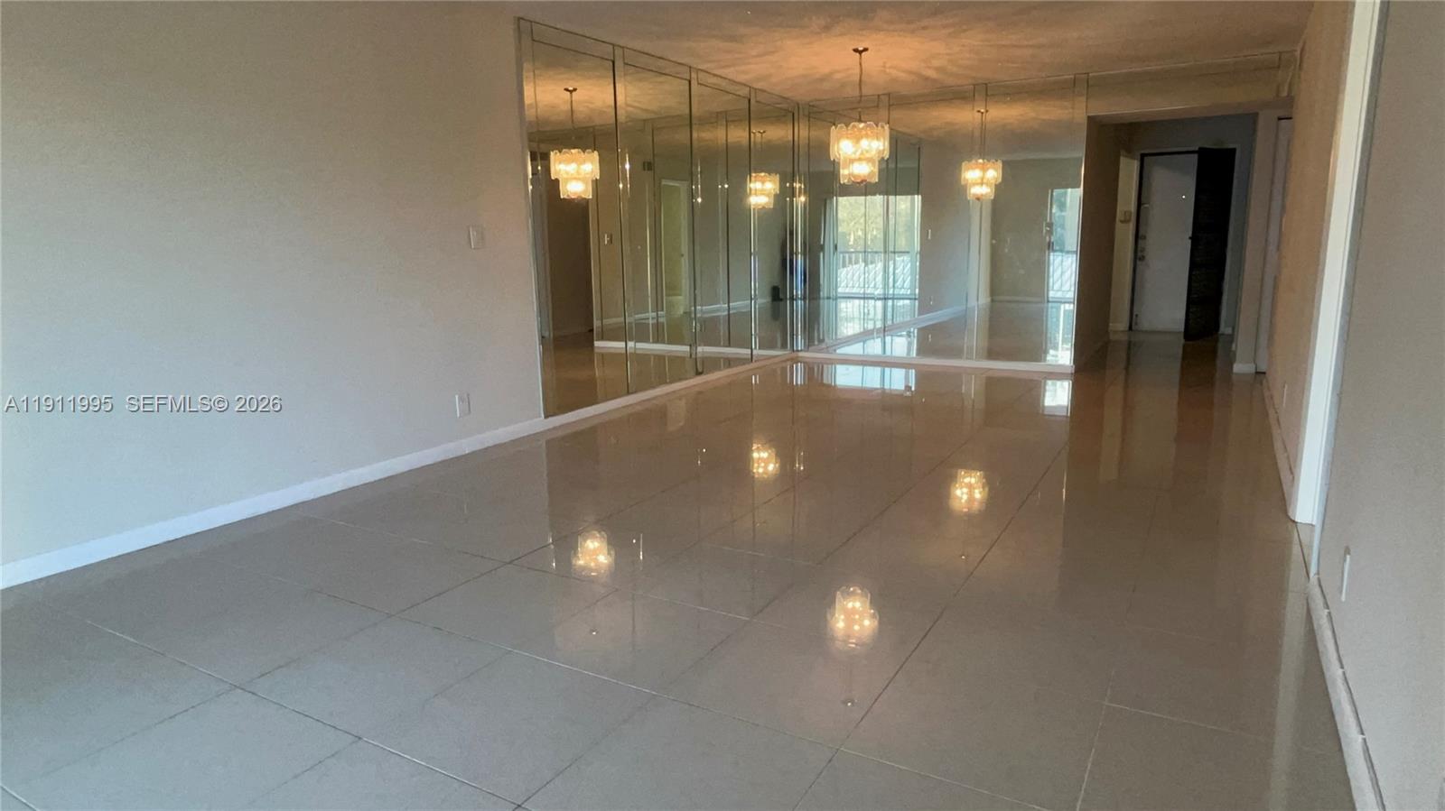 GREENS OF INVERRARY PHASE - Residential