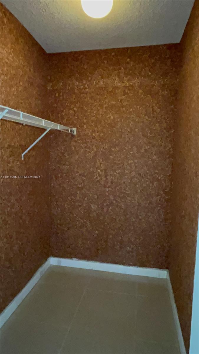 GREENS OF INVERRARY PHASE - Residential