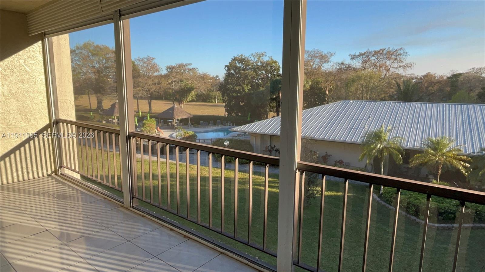 GREENS OF INVERRARY PHASE - Residential