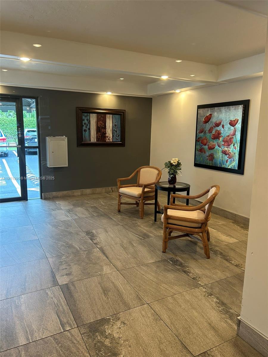 GREENS OF INVERRARY PHASE - Residential