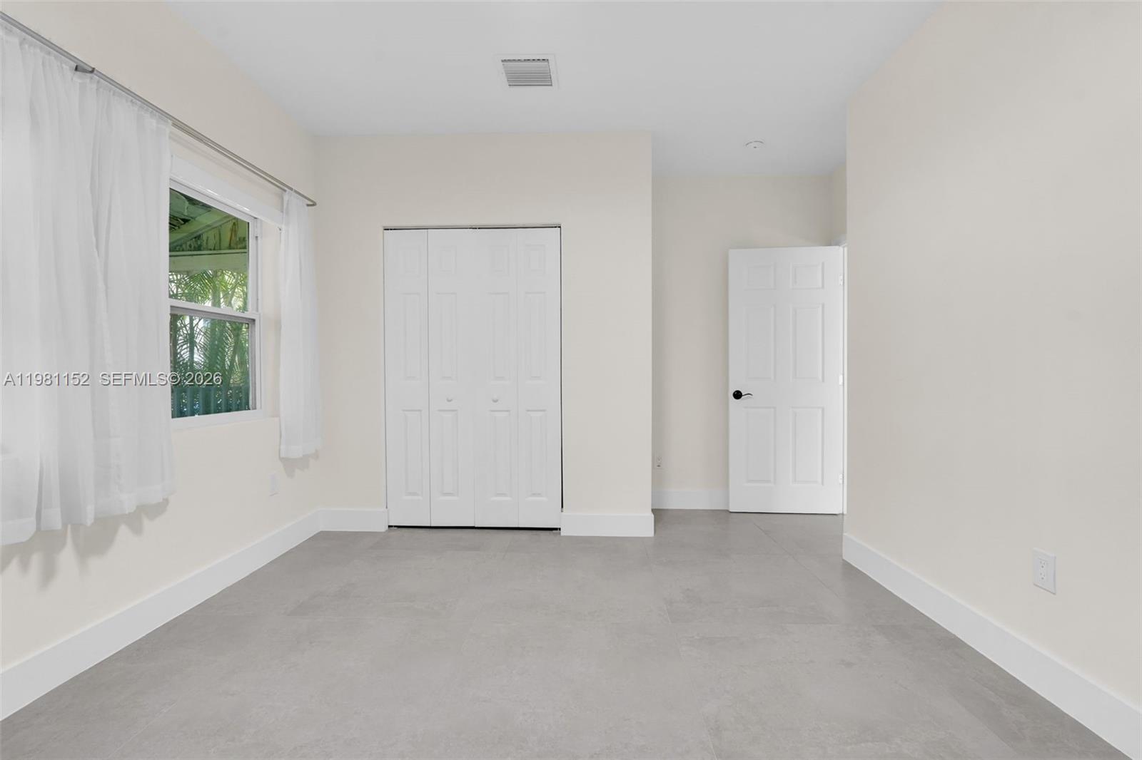 SHADOWLAWN EXTENSION SUB - Residential Lease