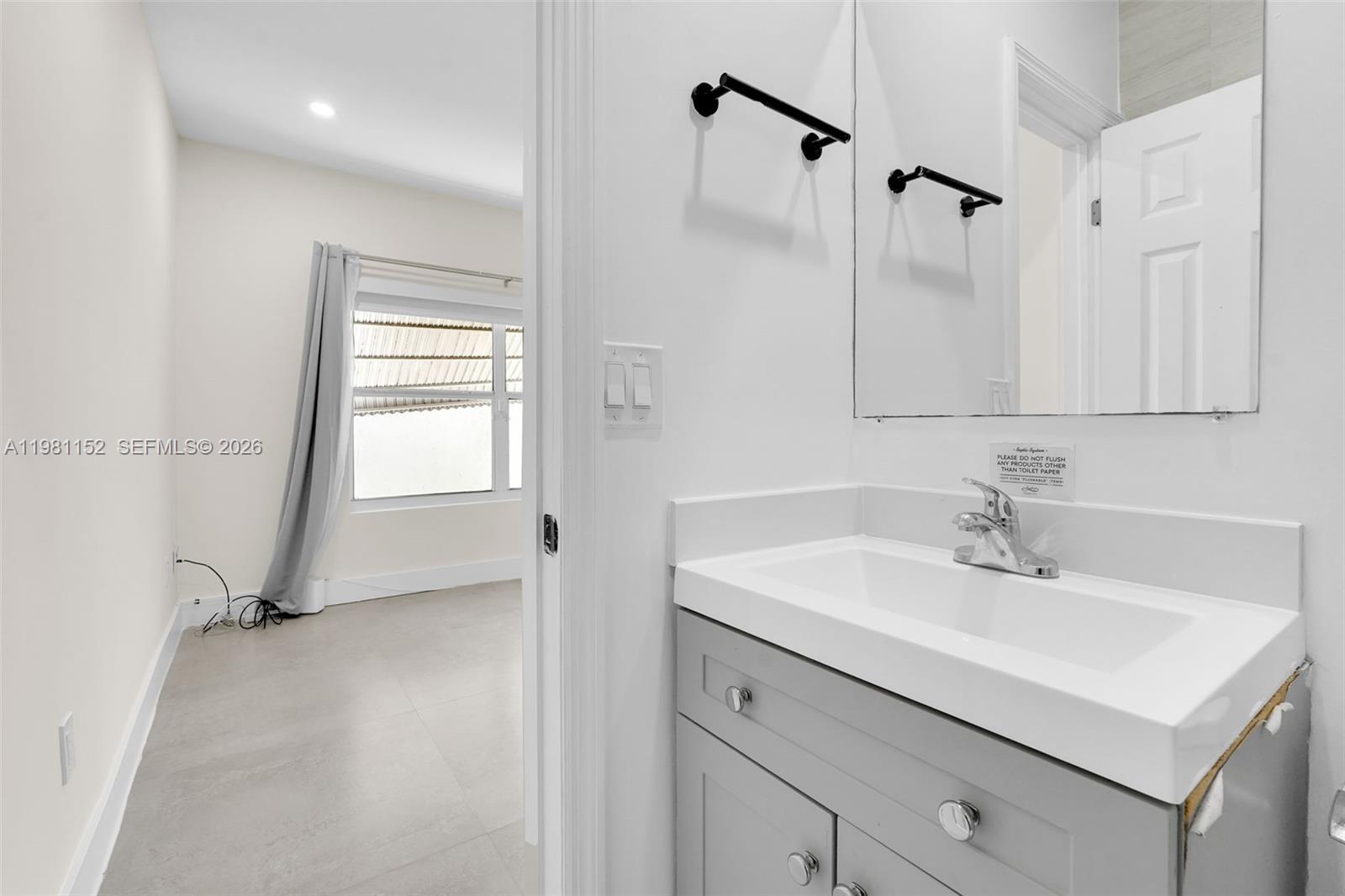 SHADOWLAWN EXTENSION SUB - Residential Lease