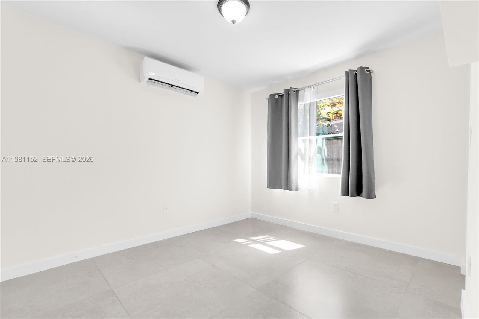 SHADOWLAWN EXTENSION SUB - Residential Lease