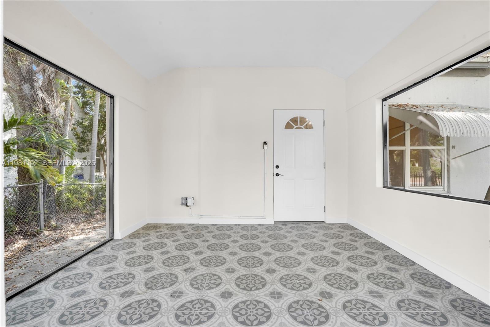 SHADOWLAWN EXTENSION SUB - Residential Lease