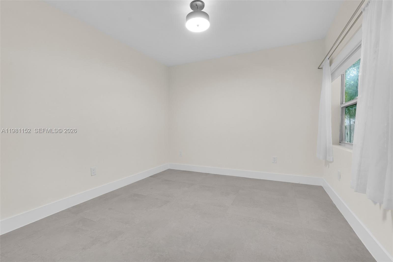 SHADOWLAWN EXTENSION SUB - Residential Lease