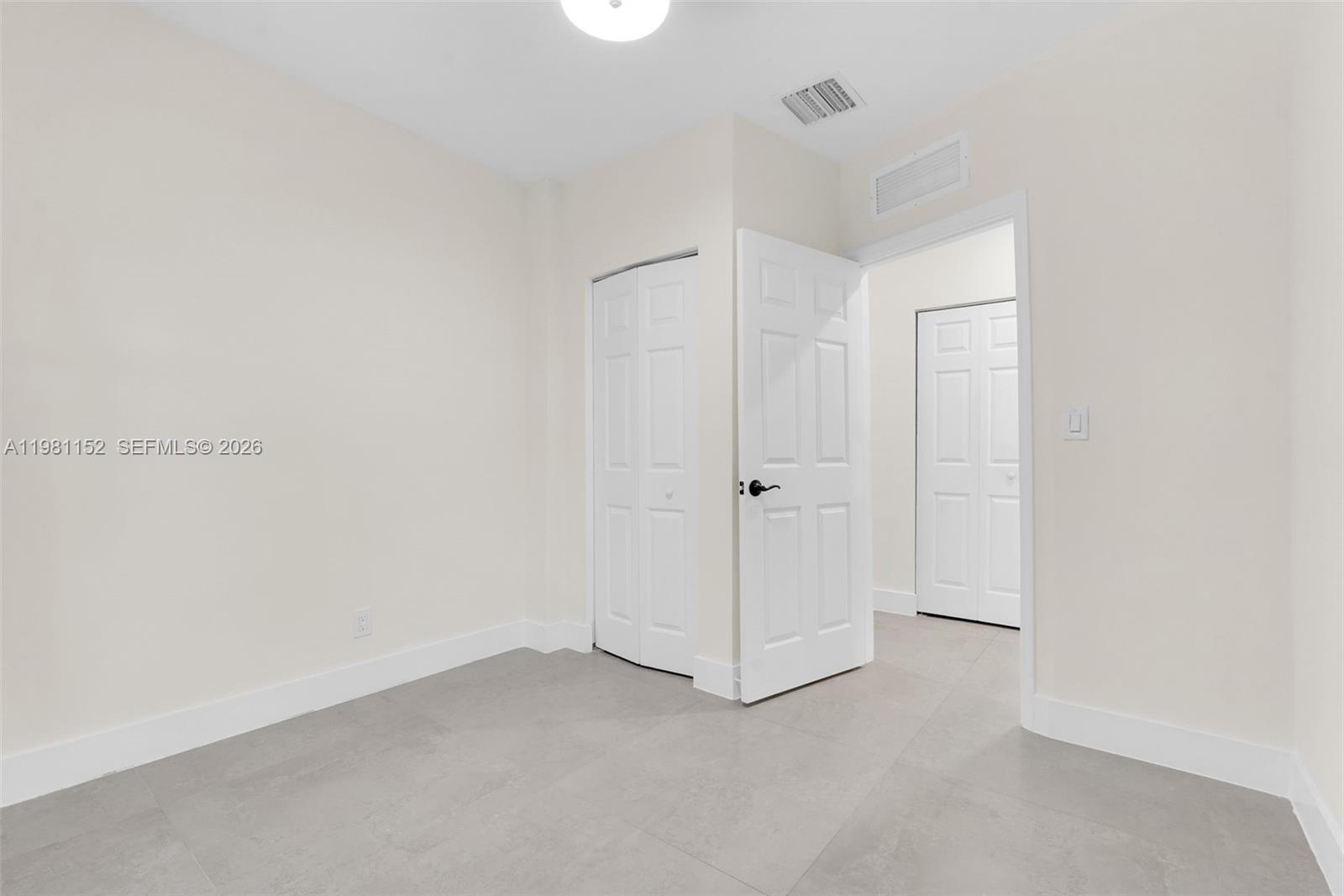 SHADOWLAWN EXTENSION SUB - Residential Lease