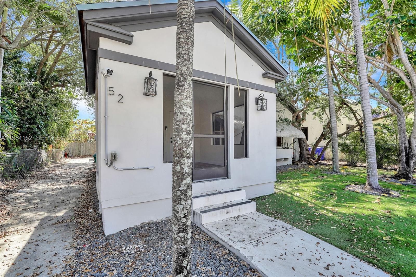 SHADOWLAWN EXTENSION SUB - Residential Lease