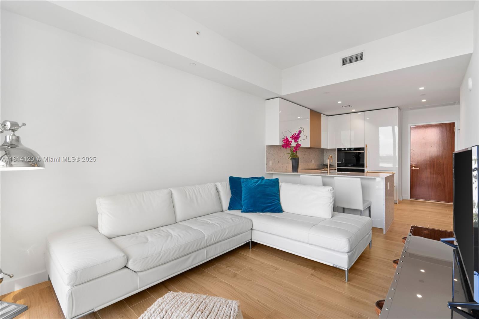 2678 TIGERTAIL CONDO - Residential Lease