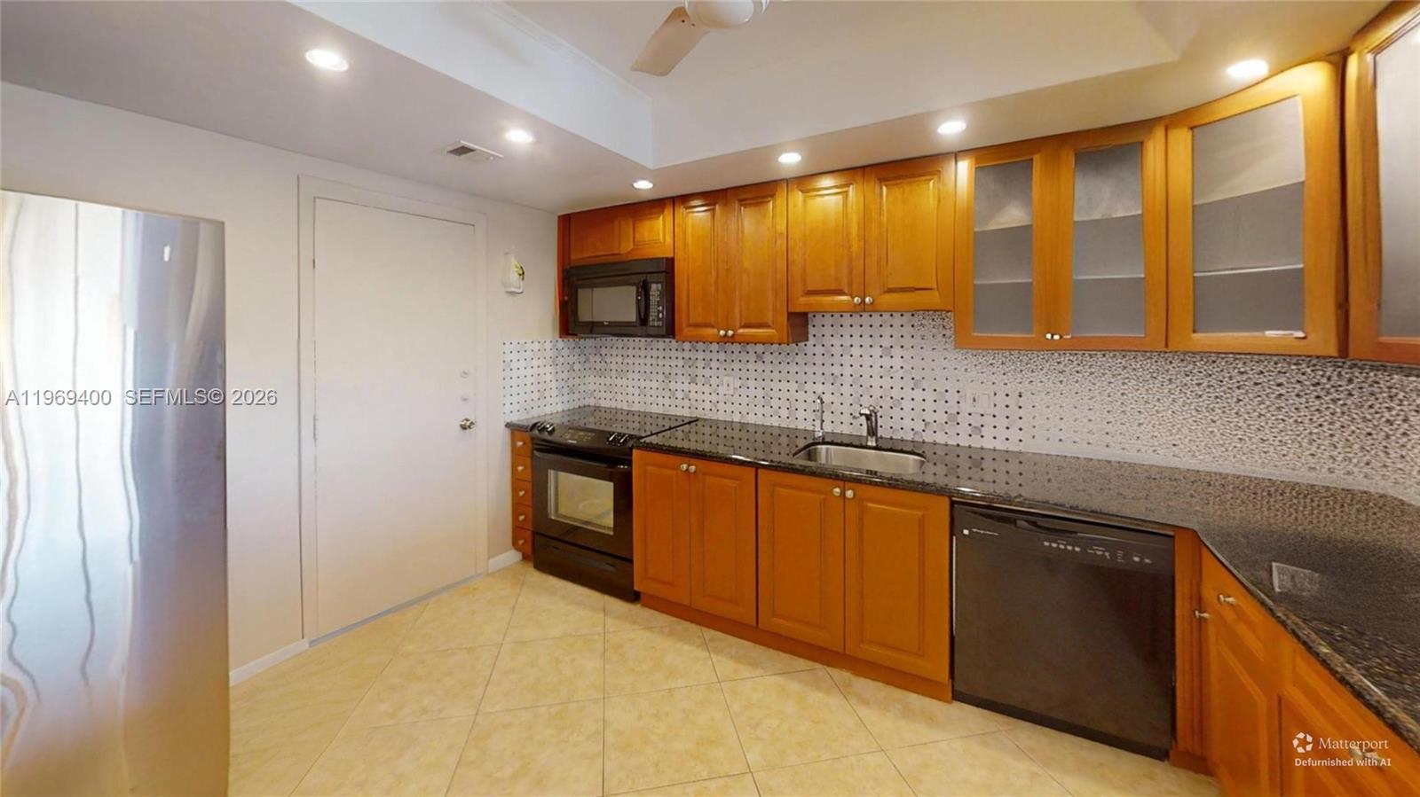 FAIRWAYS RIVIERA CONDO - Residential