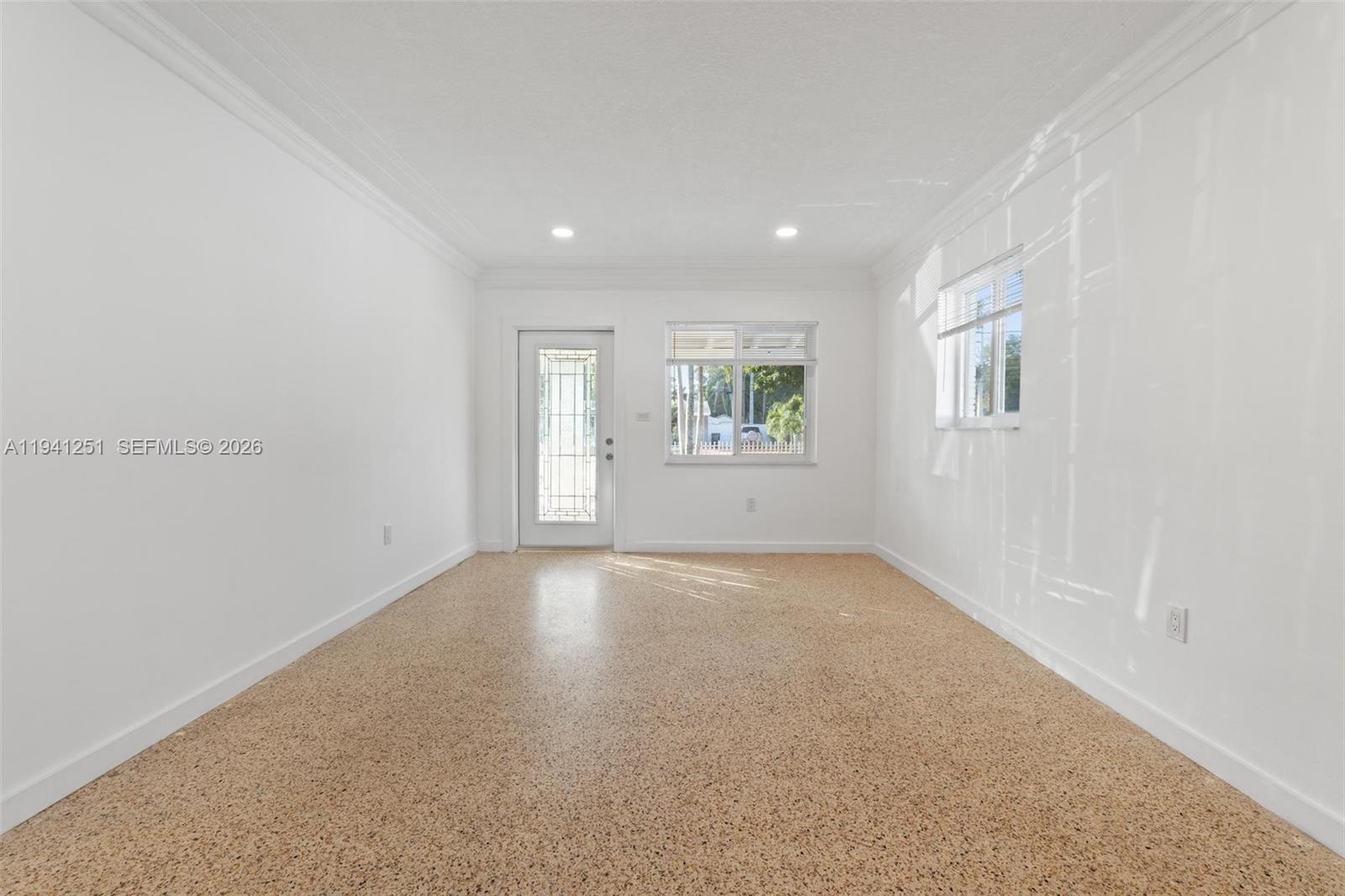 JUDY MANORS - Residential