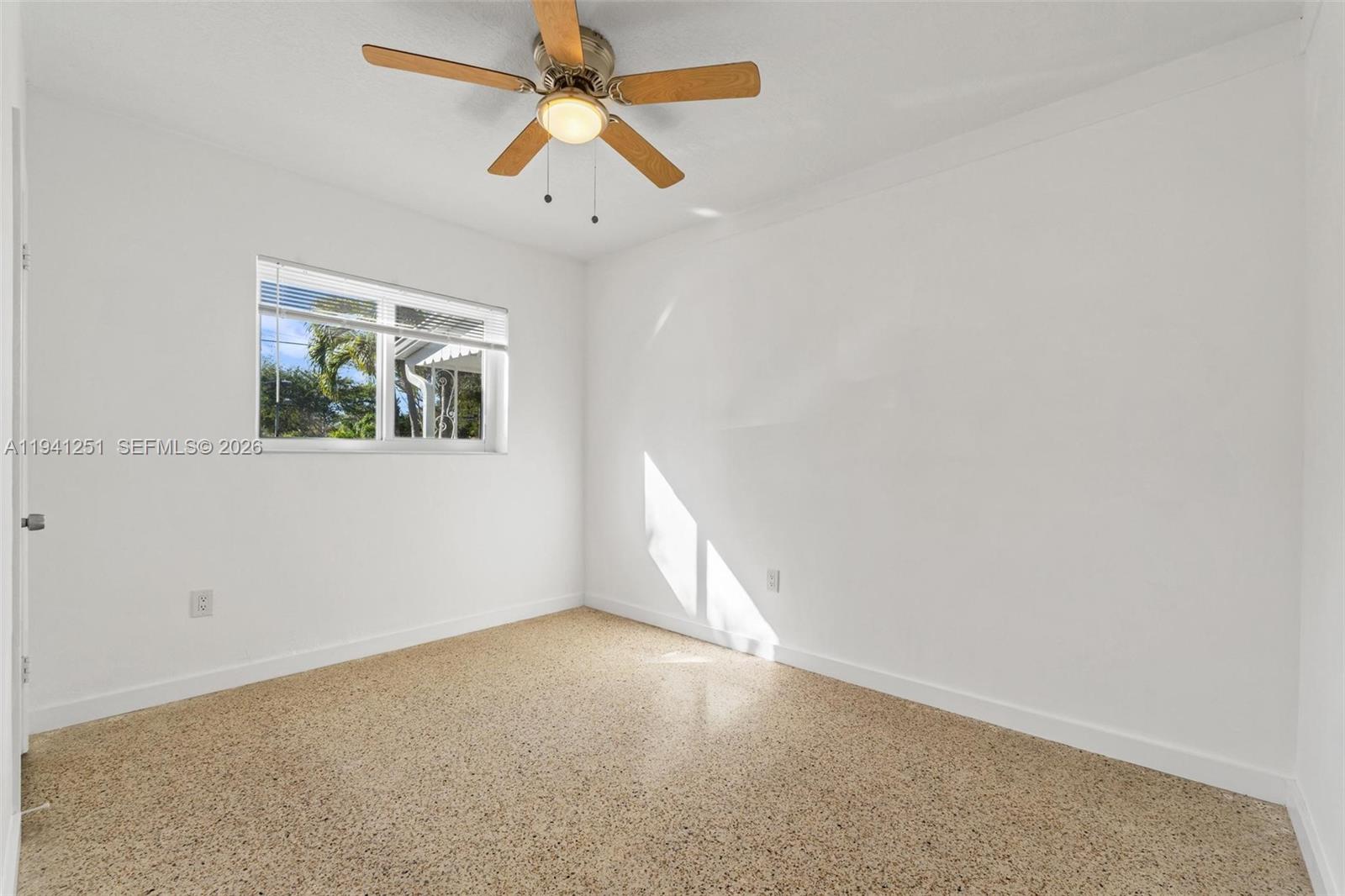 JUDY MANORS - Residential