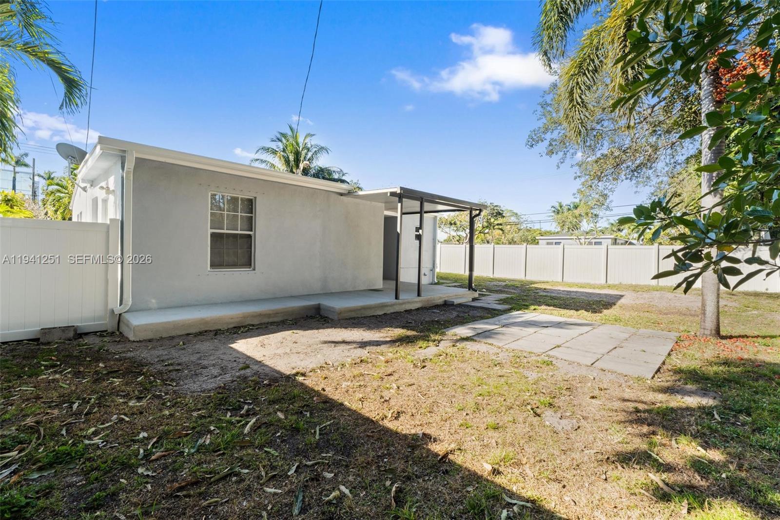 JUDY MANORS - Residential