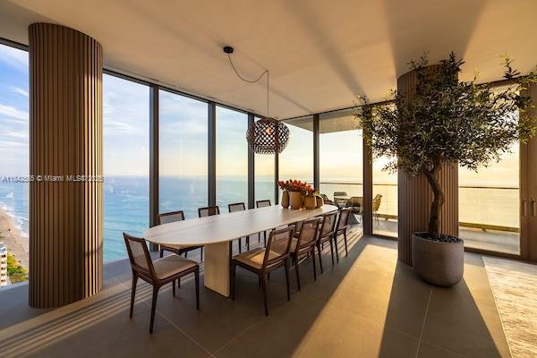 2000 Ocean - Residential