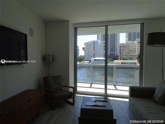 2600 E Hallandale Beach Blvd T301
