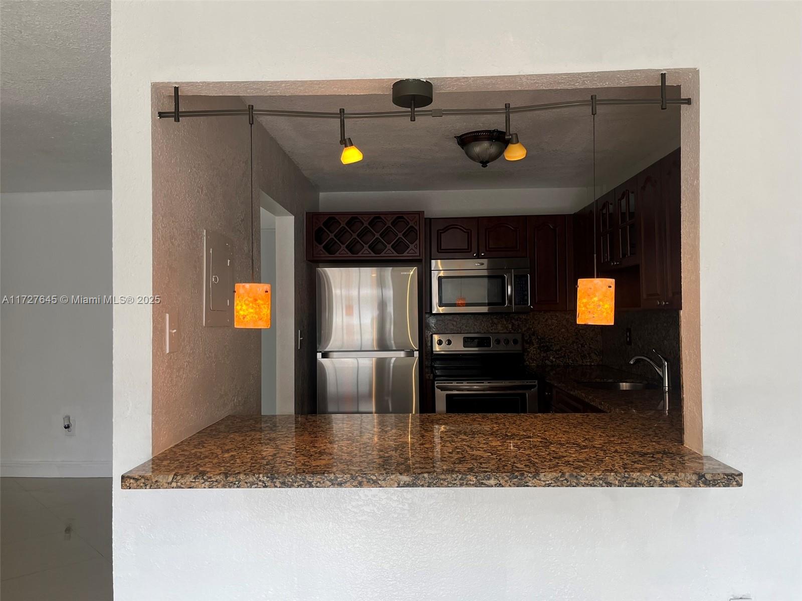 MORADA NO 2 CONDO - Residential
