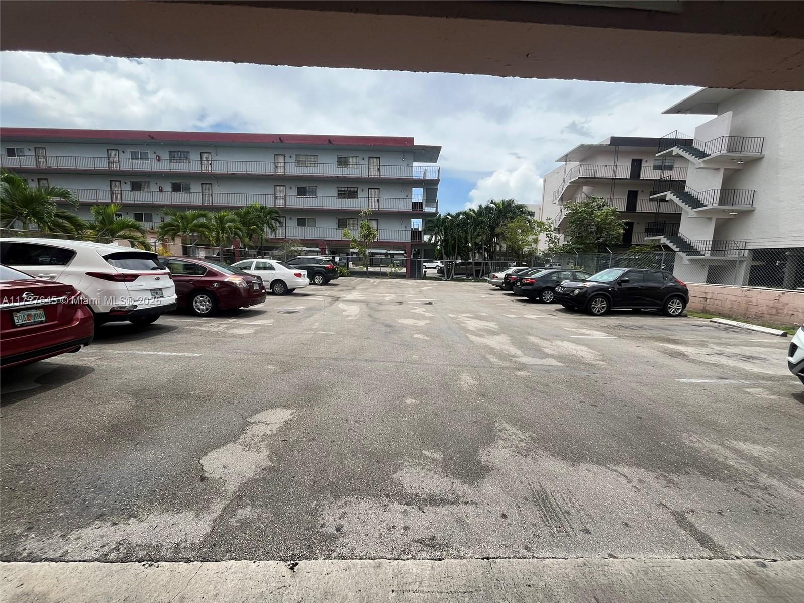 MORADA NO 2 CONDO - Residential