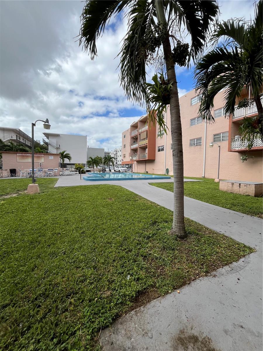 MORADA NO 2 CONDO - Residential