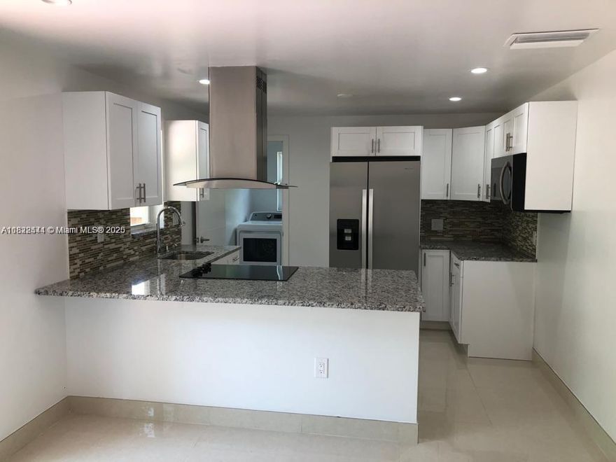 Fully Renovated Duplex-Style Home – Ready for Move-In on June 21st!

Don’t miss out on this beautifully updated rental featuring a spacious yard, modern kitchen, and stylish bathroom. Enjoy tile flooring throughout, full-size washer and dryer, and impact windows for added security and efficiency. Plenty of parking available right out front.