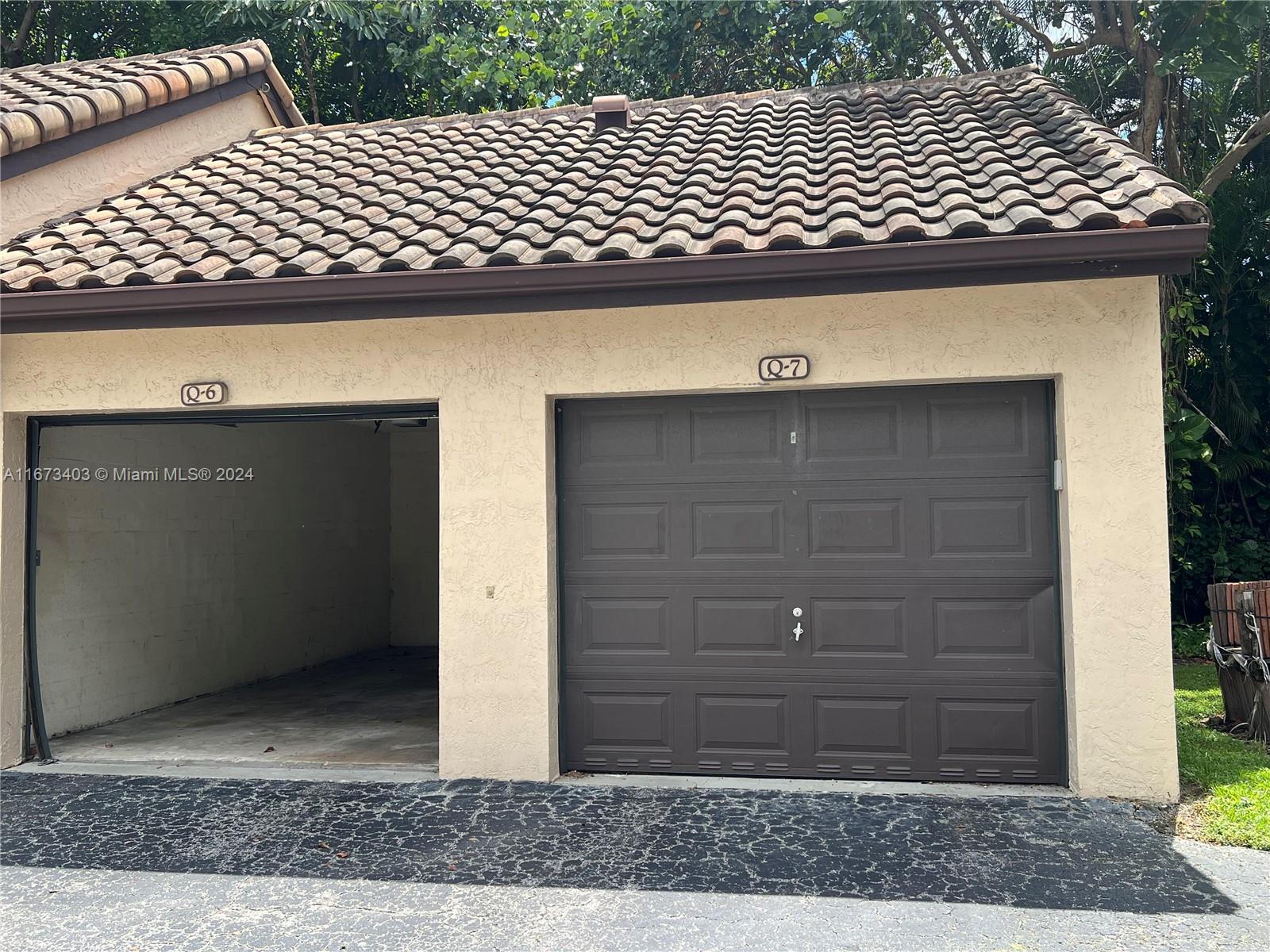 PALM AIRE GARDENS CONDO - Residential Lease