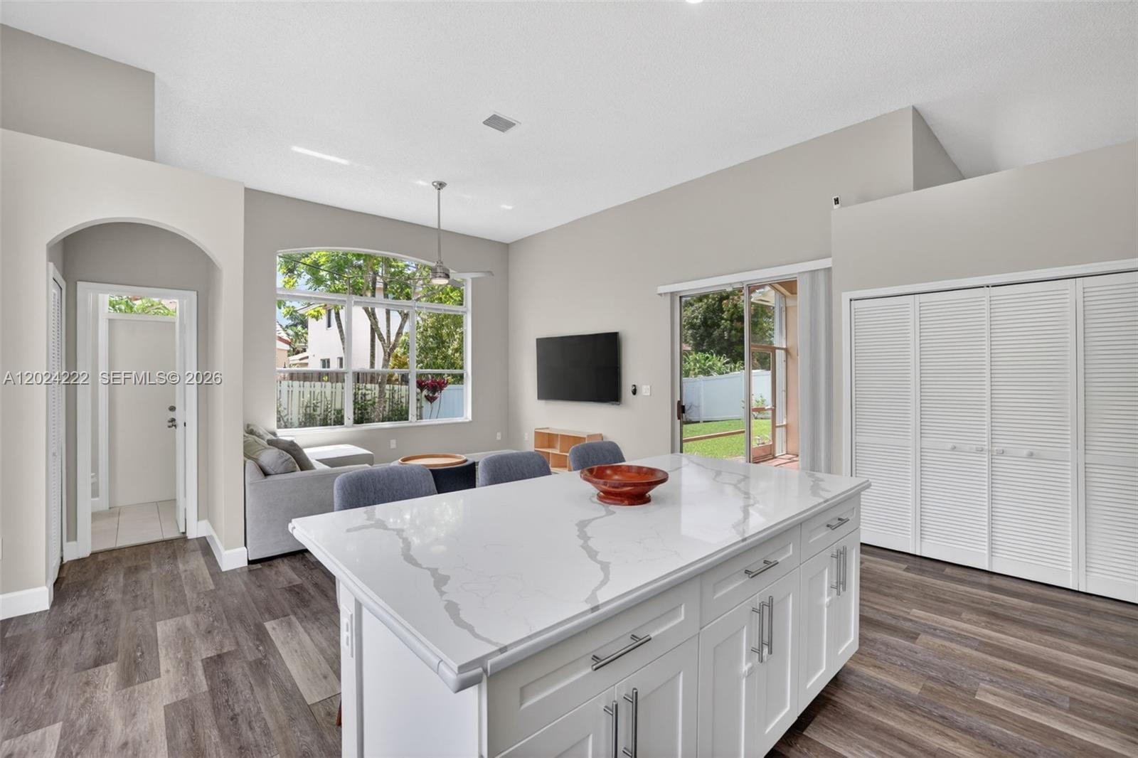 TWIN ACRES - Residential