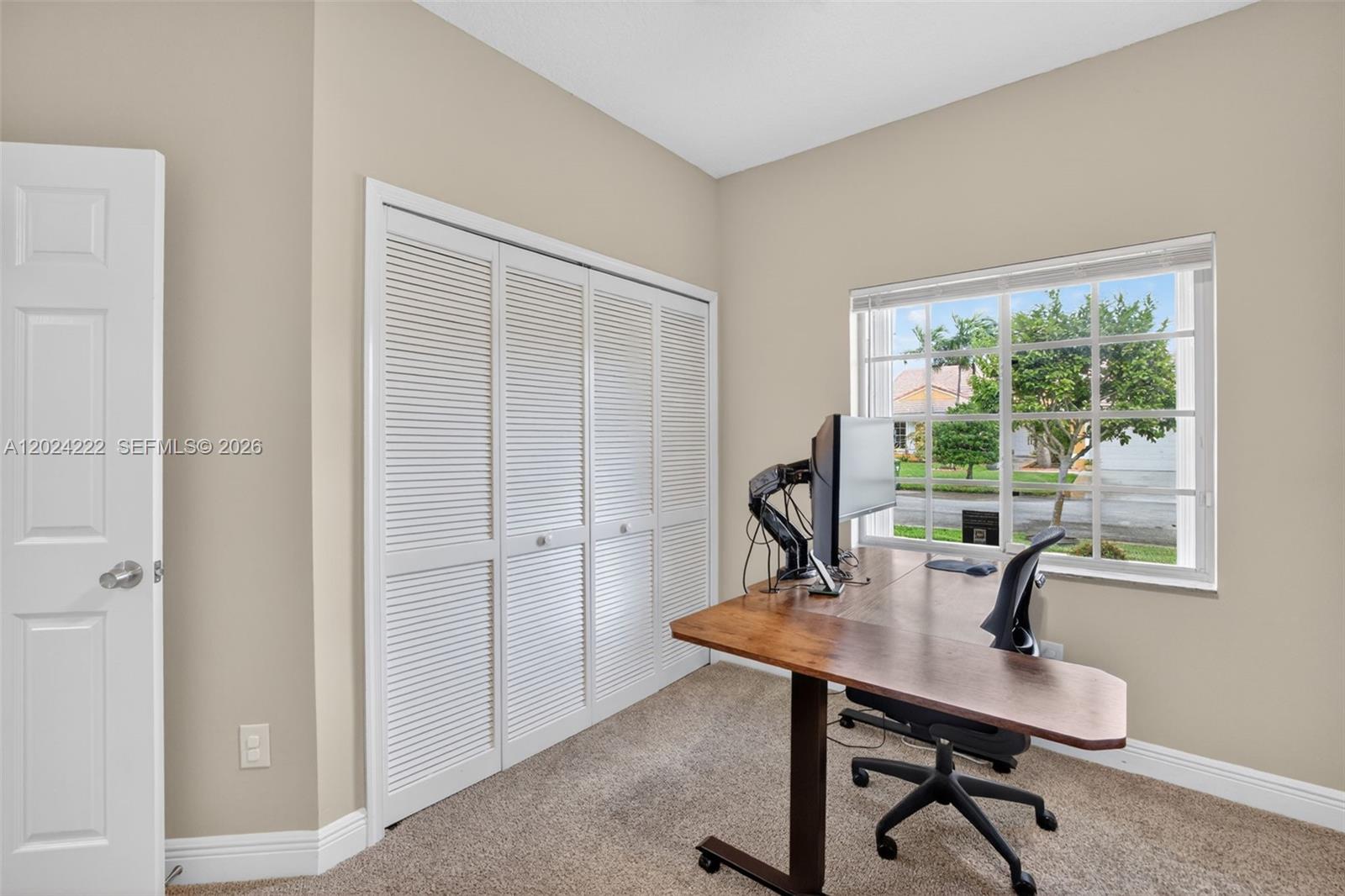 TWIN ACRES - Residential