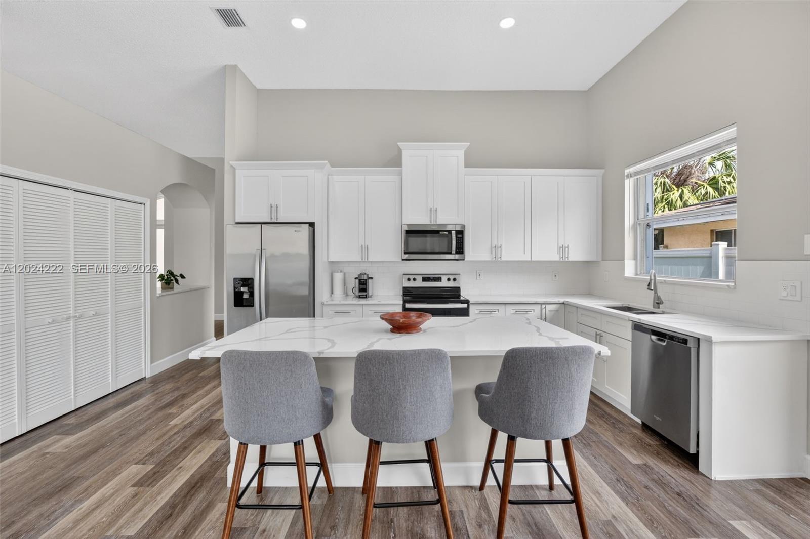 TWIN ACRES - Residential