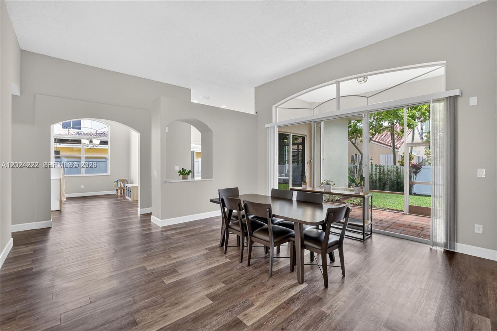 TWIN ACRES - Residential