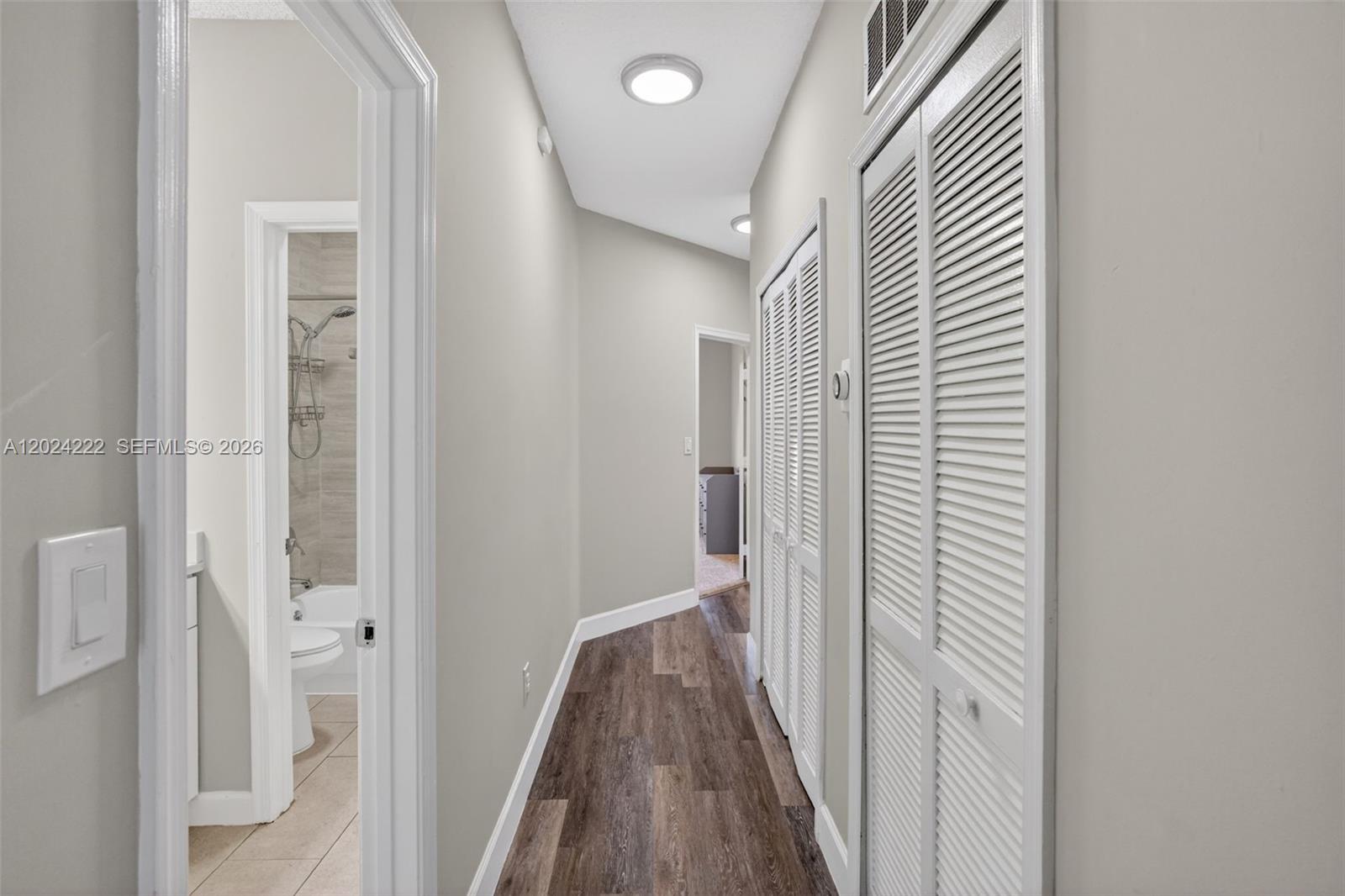 TWIN ACRES - Residential