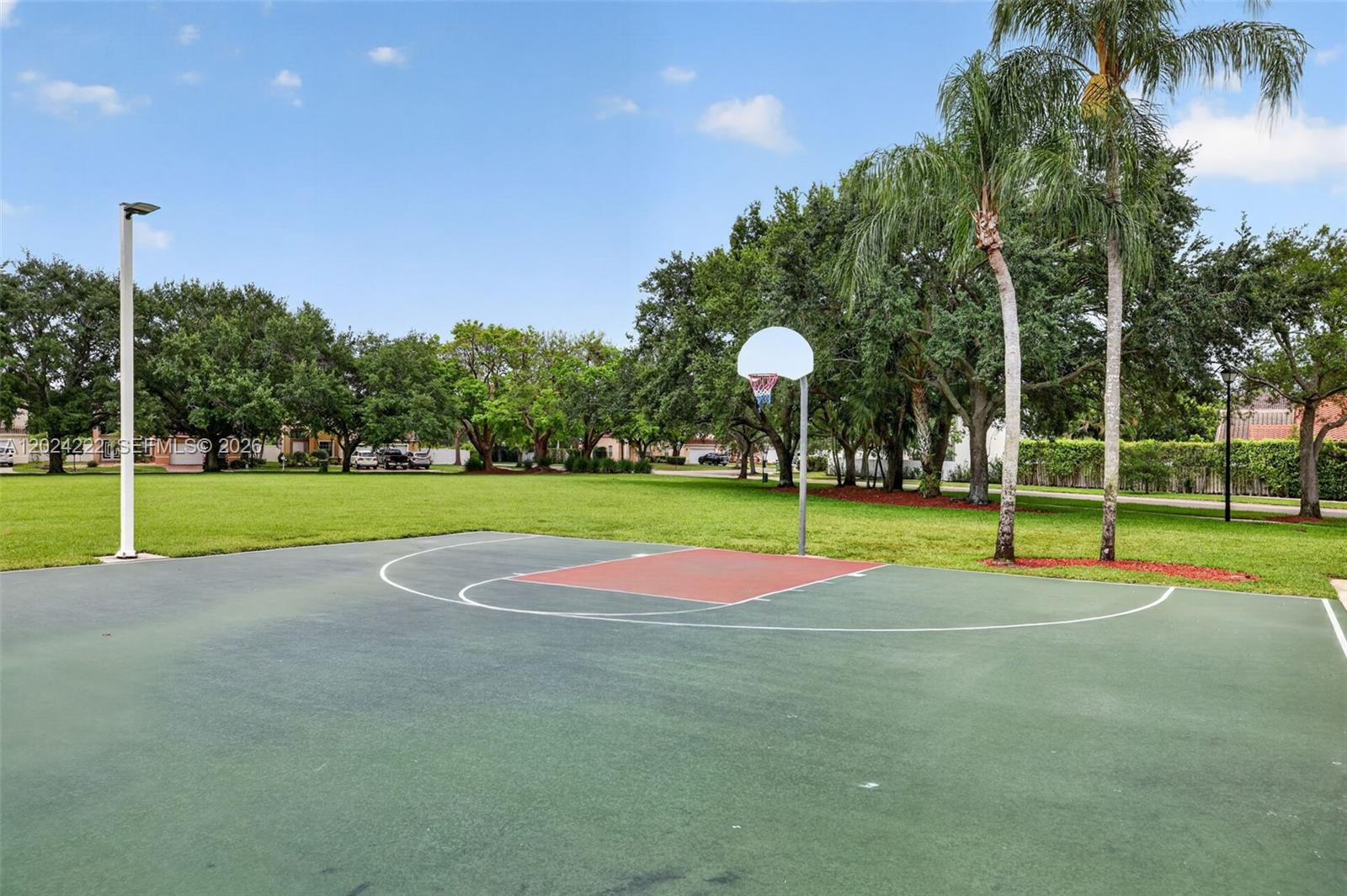 TWIN ACRES - Residential