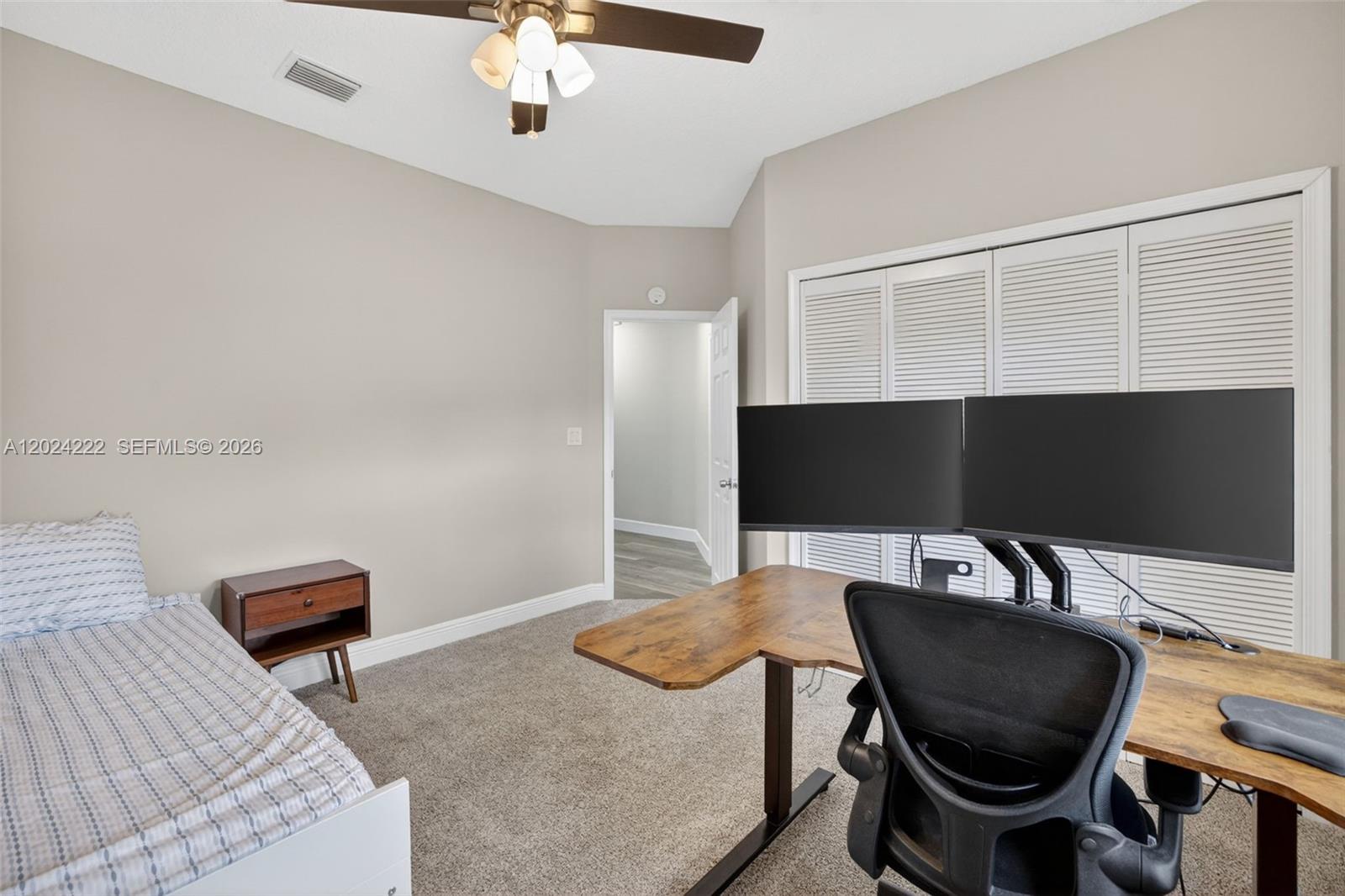 TWIN ACRES - Residential