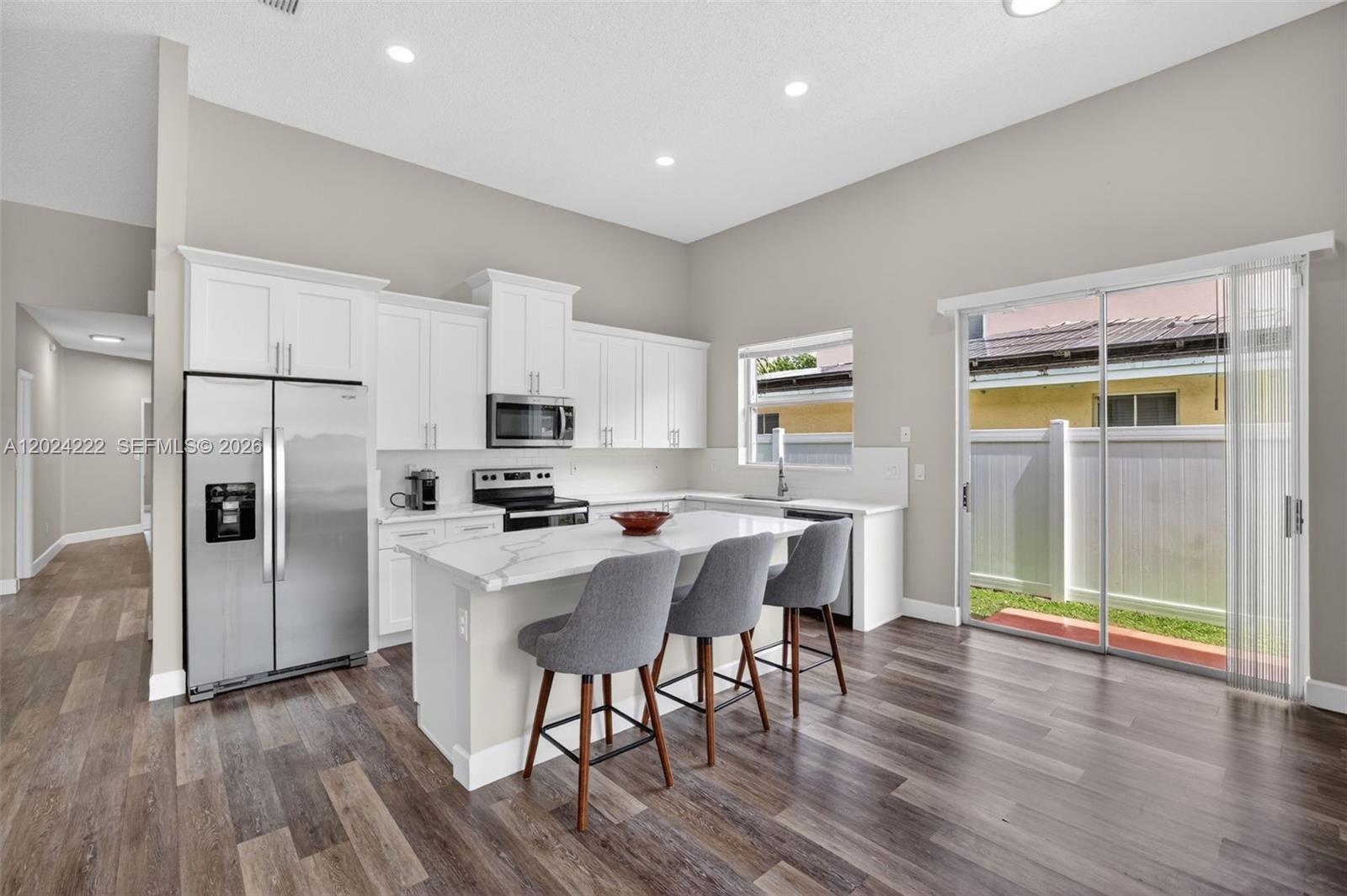 TWIN ACRES - Residential