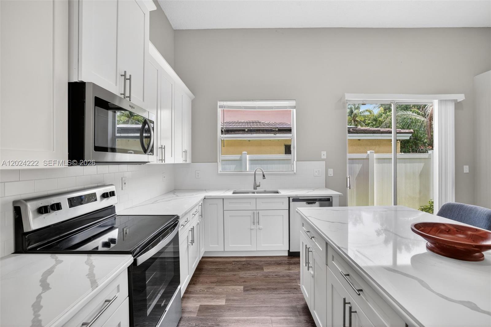 TWIN ACRES - Residential