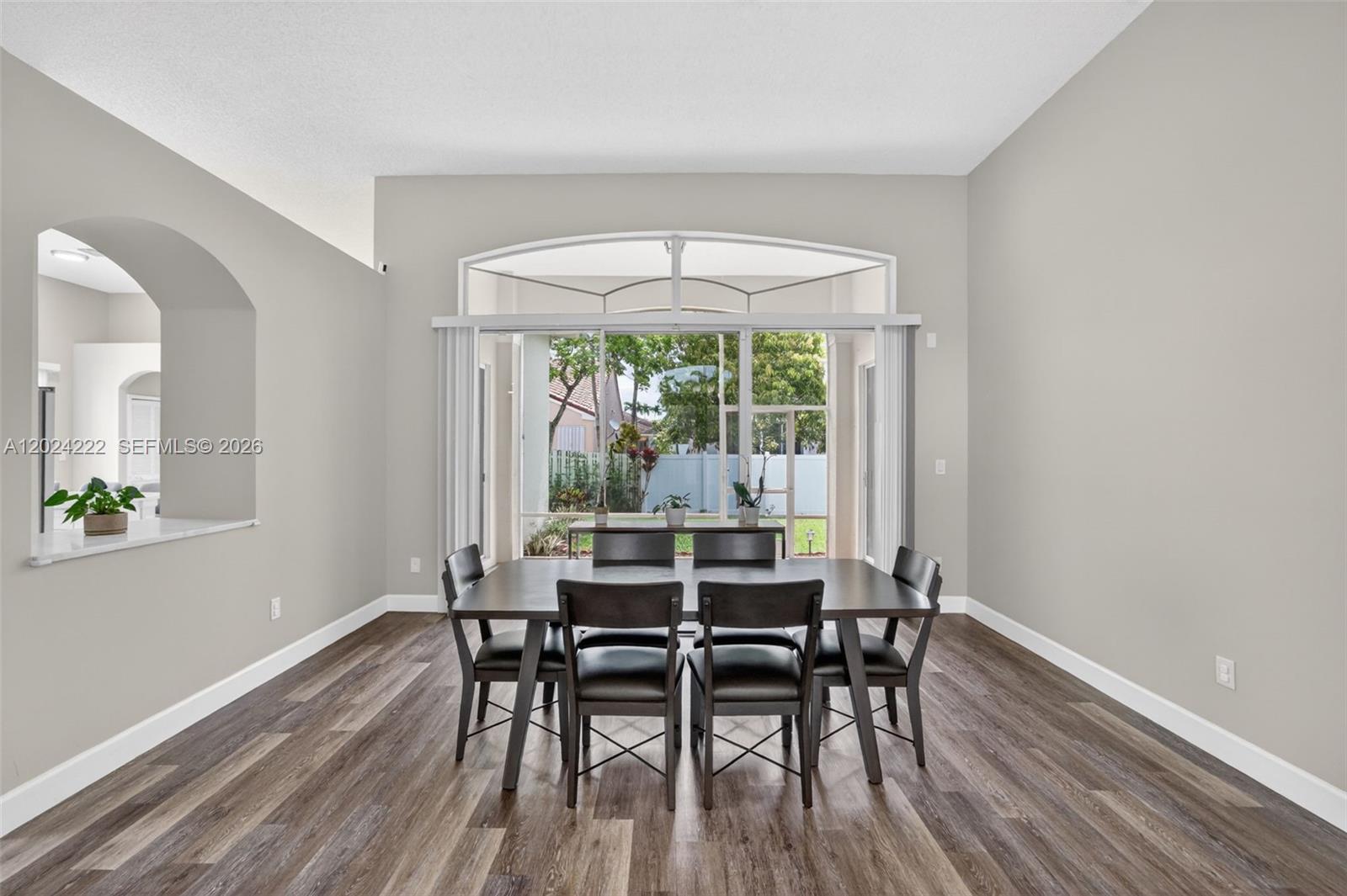TWIN ACRES - Residential