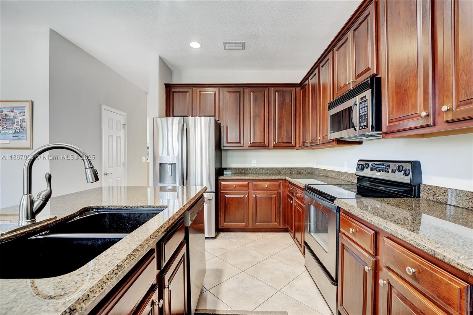 DELRAY SEBASTIAN - Residential Lease