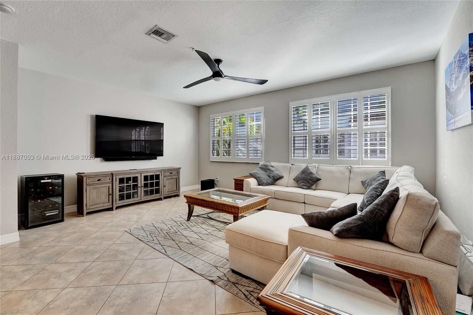DELRAY SEBASTIAN - Residential Lease