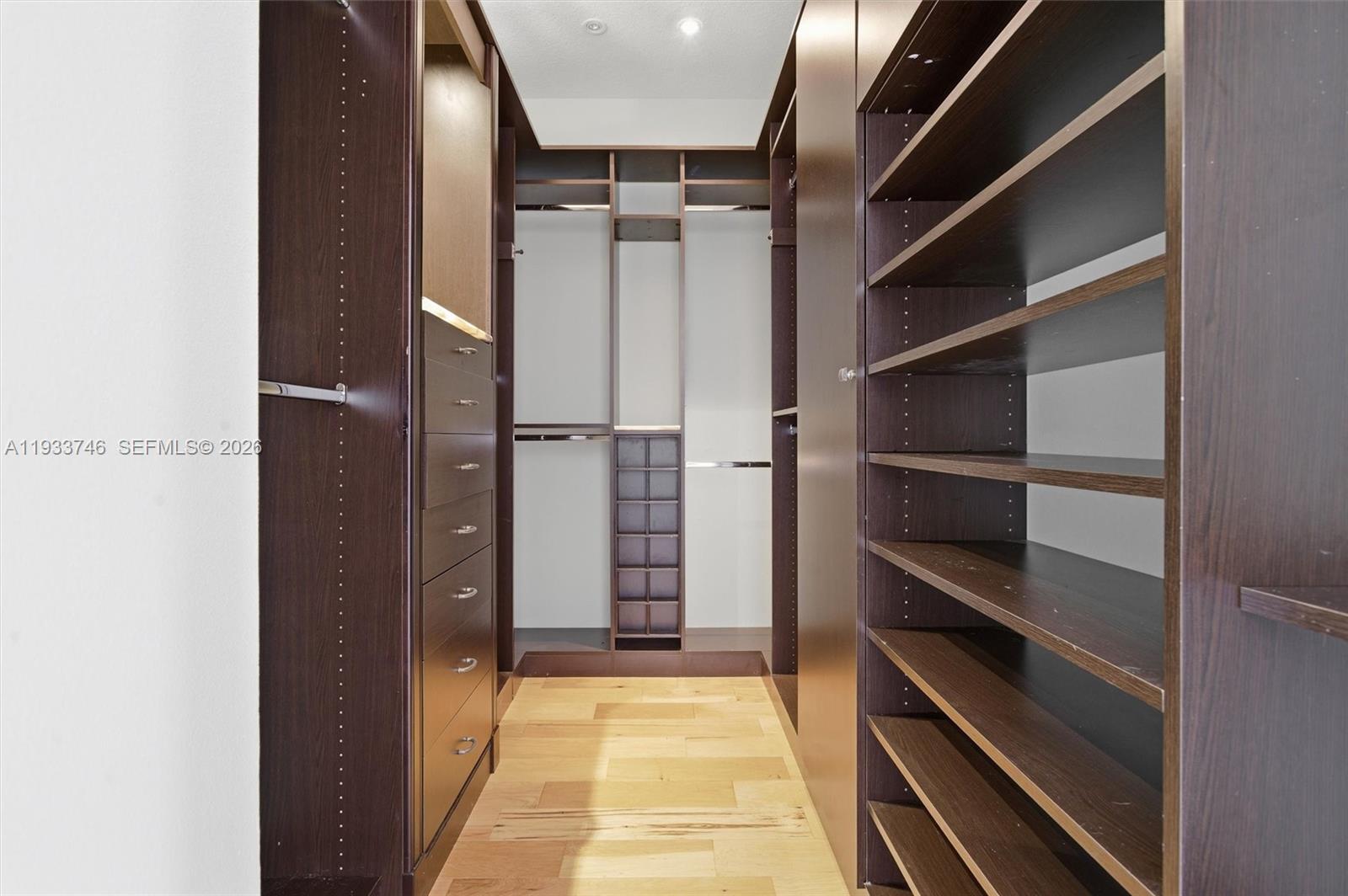 BLUE LAKE TOWNHOMES - Residential