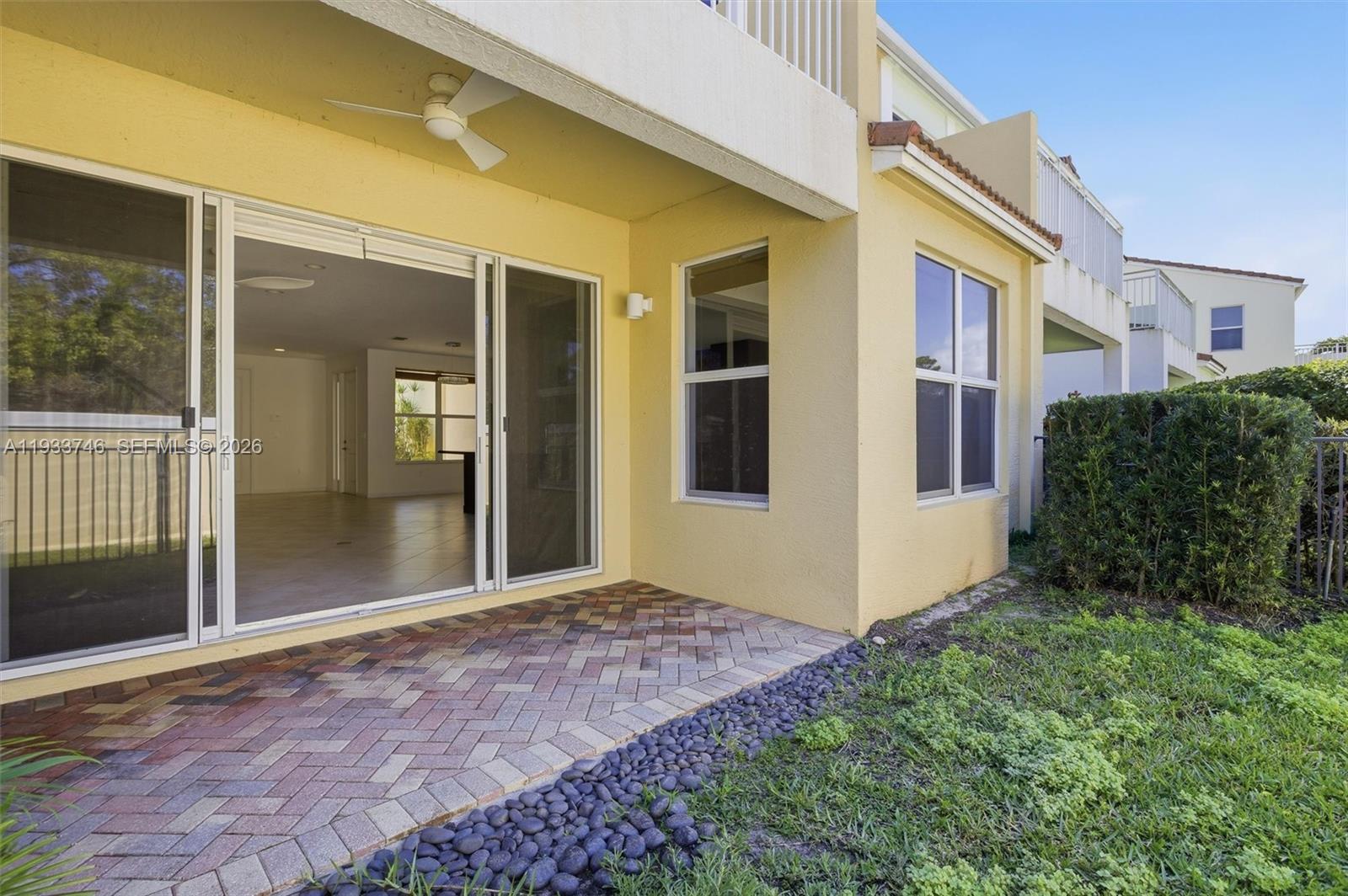 BLUE LAKE TOWNHOMES - Residential