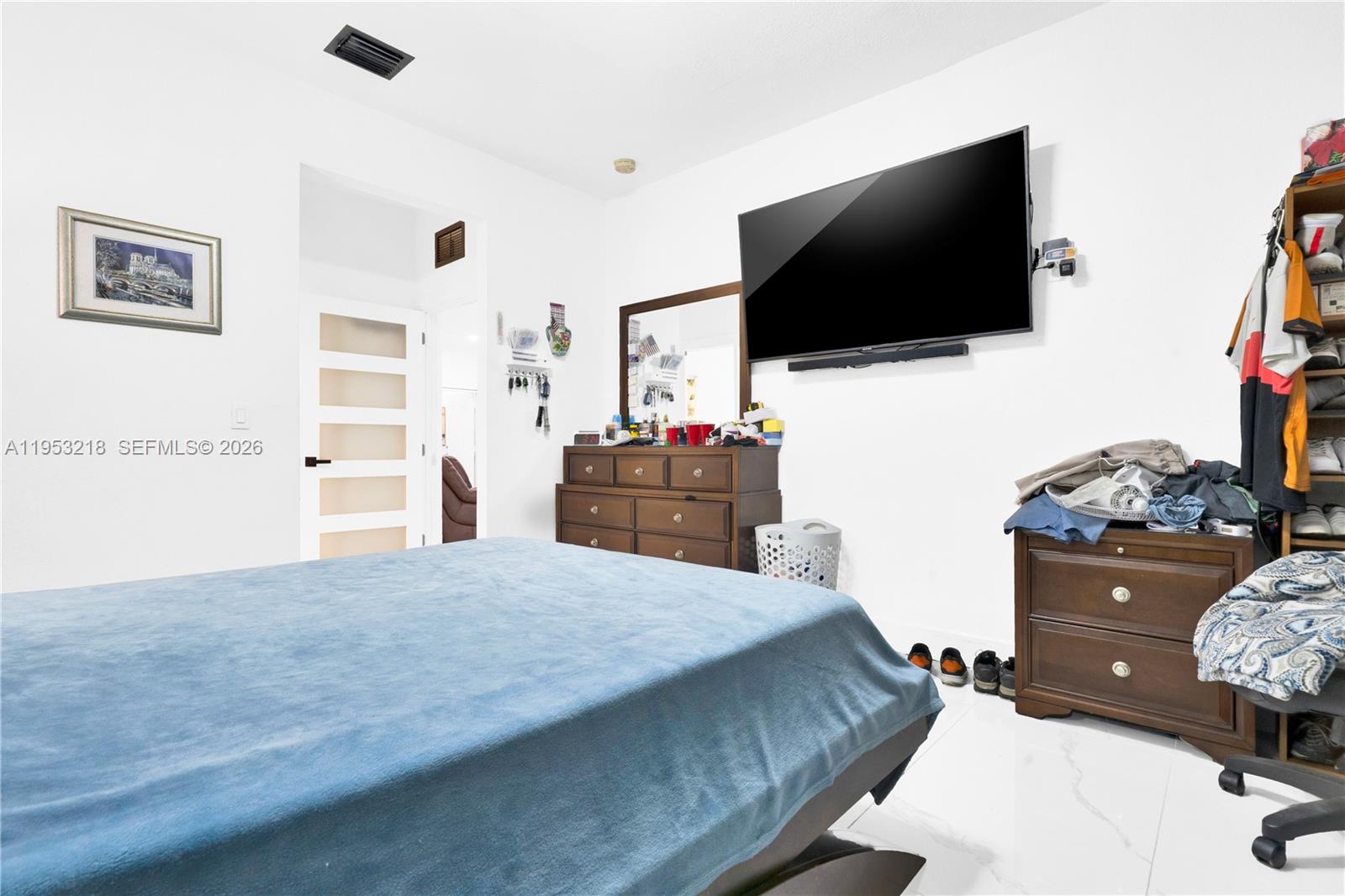 MOWRY VILLAS - Residential