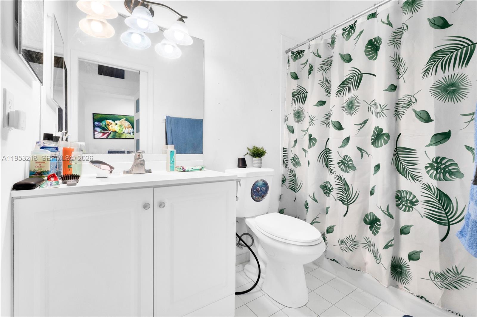 MOWRY VILLAS - Residential