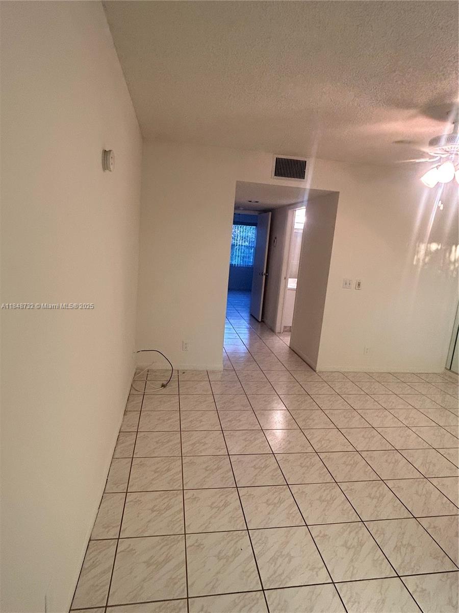 55+ community – at least one resident must be 55 years of age or older.
Minimum credit score: 650.
Section 8 accepted.
Maximum of 2 occupants per apartment.
Three (3) months deposit required.
Unit features central A/C (6 years old) and has been fully updated.
Washer and dryer inside the unit.
Spacious Satchel model – only 1 year old.
Includes two closets for extra storage.
Tenant must complete and pass association screening.
Asking rent: $1,800/month (OBO).
One assigned parking space (#20) plus guest parking available.
Updated fire safety system with Knox Box.
Community amenities: 27 pools, tennis courts, clubhouse, and more.
Rent includes cable (approx. 345 channels), Wi-Fi, and cab