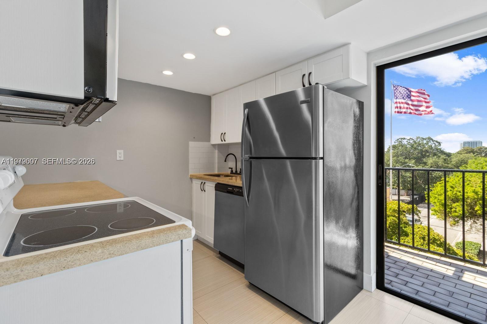 EL BOSQUE AT LITTLE HAVAN - Residential Lease