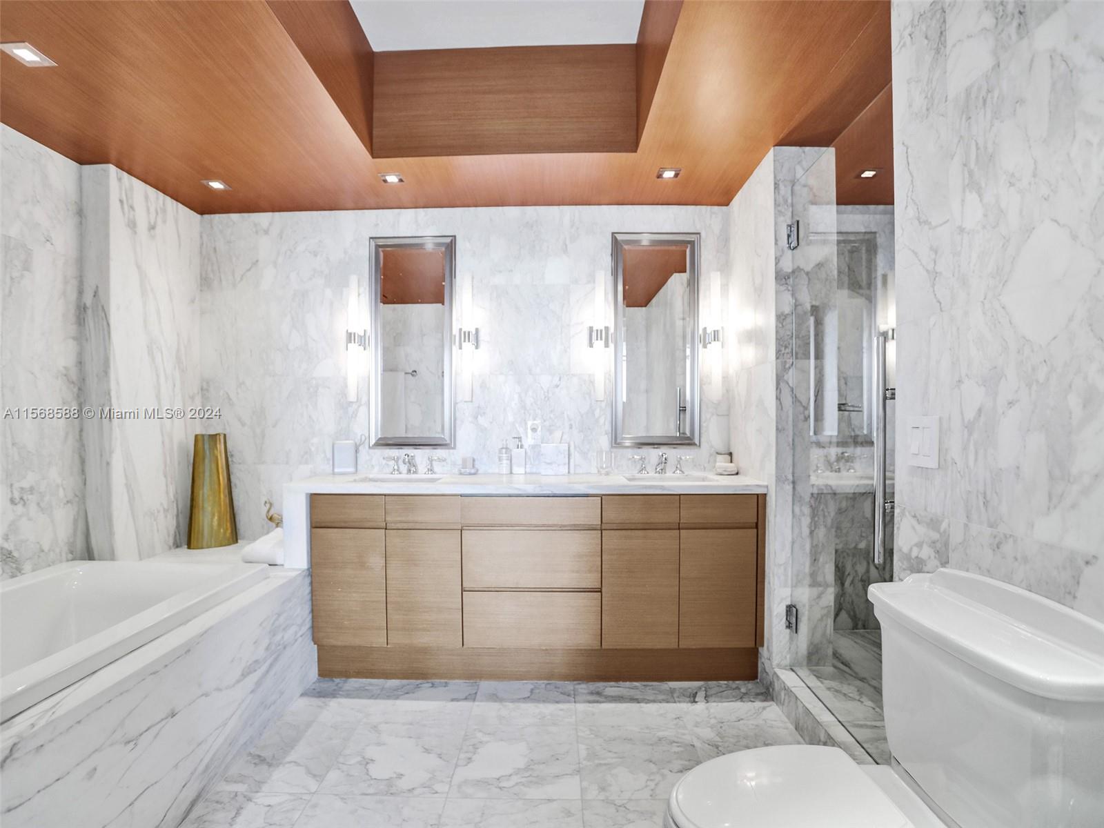 MURANO AT PORTOFINO - Residential