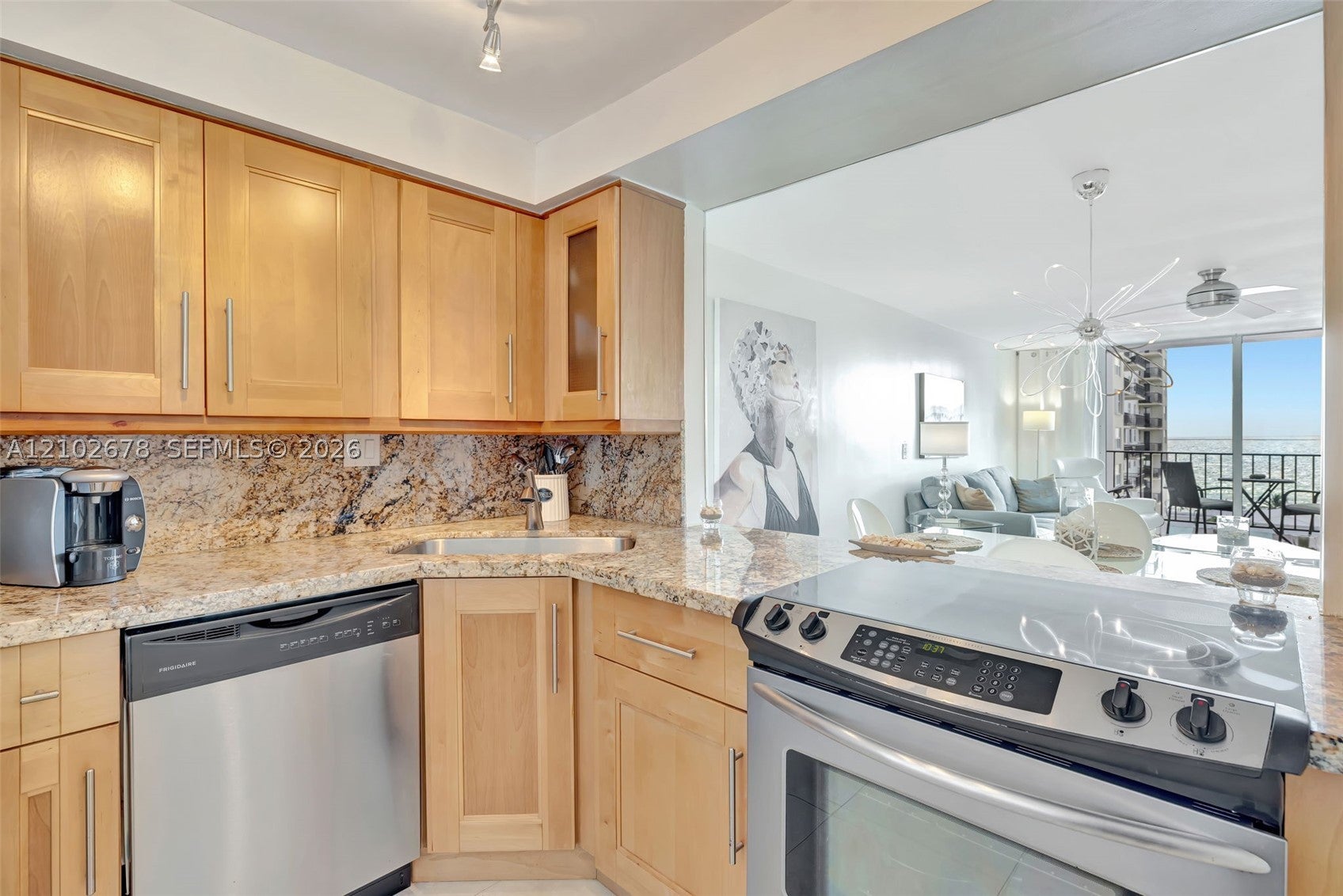 1400 S Ocean Dr 1001