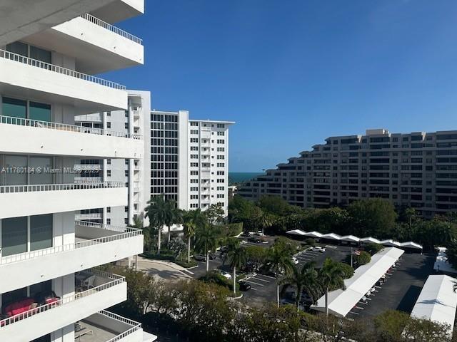 Rental Property at 199 Ocean Lane Dr 913, Key Biscayne, Miami-Dade County, Florida - Bedrooms: 2 
Bathrooms: 2  - $5,350 MO.